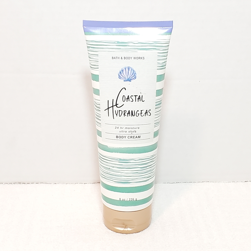 Bath & Body Works Coastal Hydrangeas Body Cream Moisture Ultra Shea 8 oz Tube